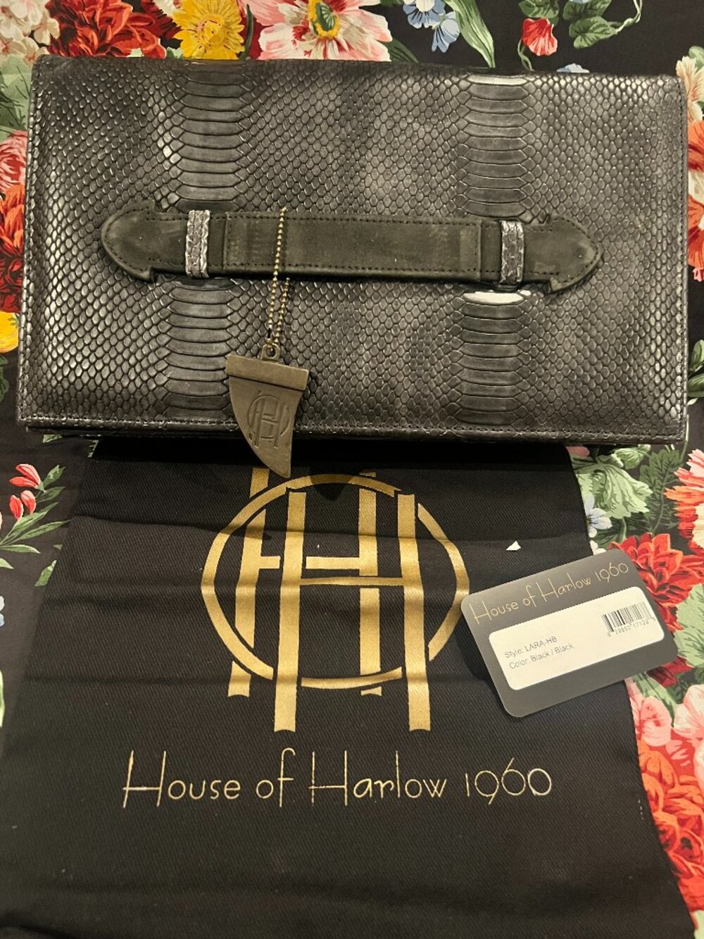 NWT House Of Harlow 1960 Lara Python Embossed Leather Clutch Black